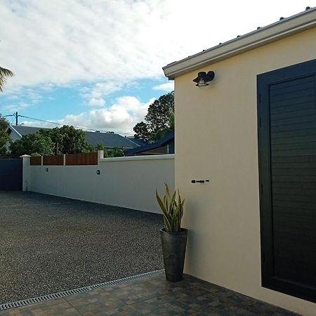 Bungalow L'Escale De Takamaka แซ็ง-บินัวต์ ภายนอก รูปภาพ